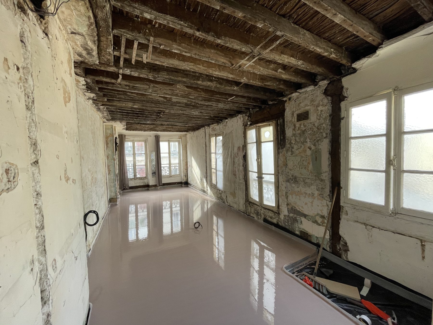 Chantier : plateau curé avant réaménagement